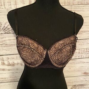 Black lace bra